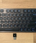 Corsair представили новую беспроводную клавиатуру с тачпадом и джойстиком